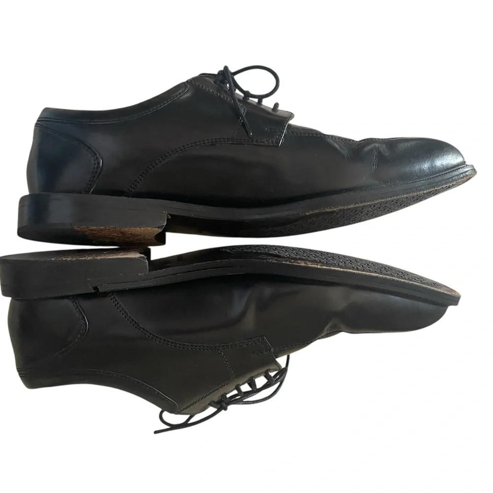 Rockport Men's Size 10 Classic Black Oxfords Dress shoes
